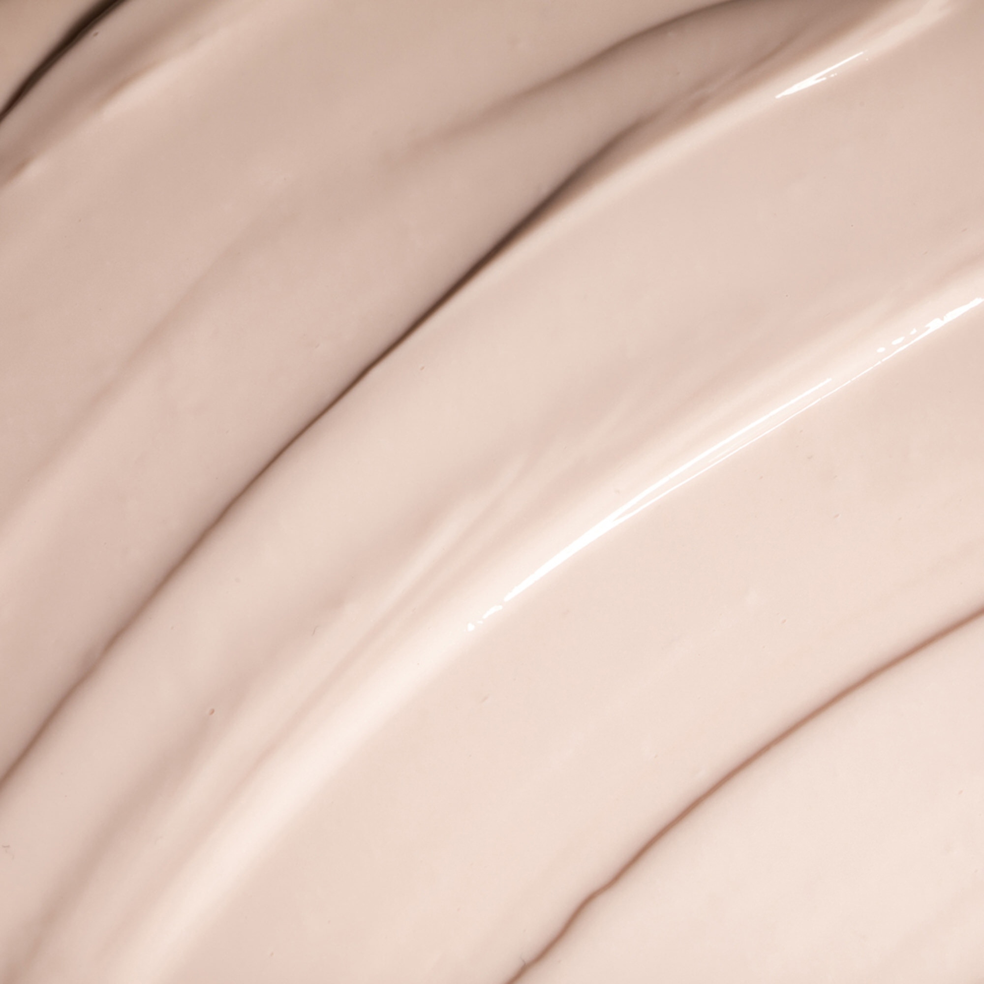 Emulsion exquise à la rose noire