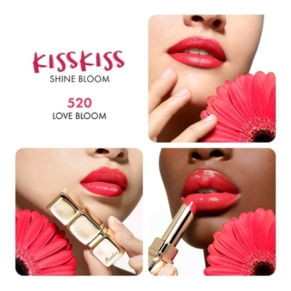  Guerlain KISSKISS SHINE BLOOM Rouge brillant 95% d'ingrédients d'origine naturelle*  1 of 4 