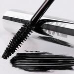  Clarins WONDER VOLUME MASCARA XXL Mascara volume extrême  2 of 4 Mascara volume extrême