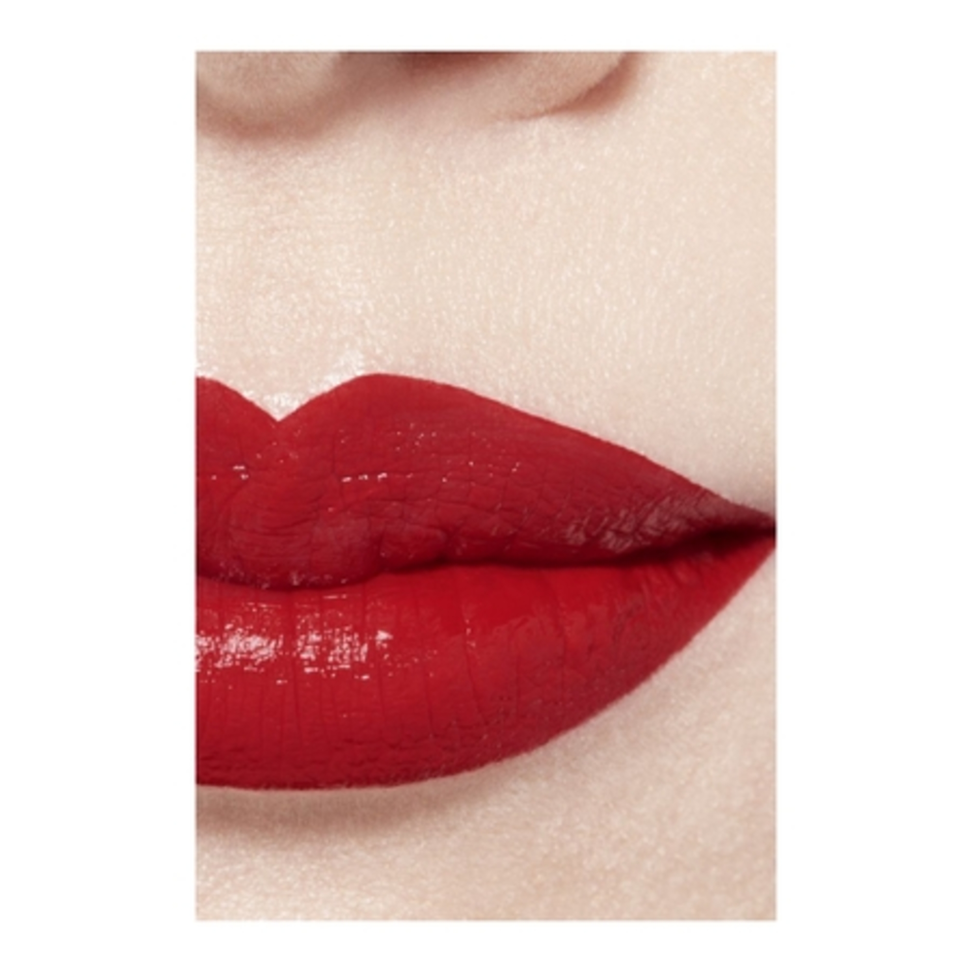 Le rouge liquide brillant longue tenue