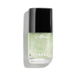  CHANEL LE VERNIS Couleur et brillance longue tenue  1 of 5 Couleur et brillance longue tenue