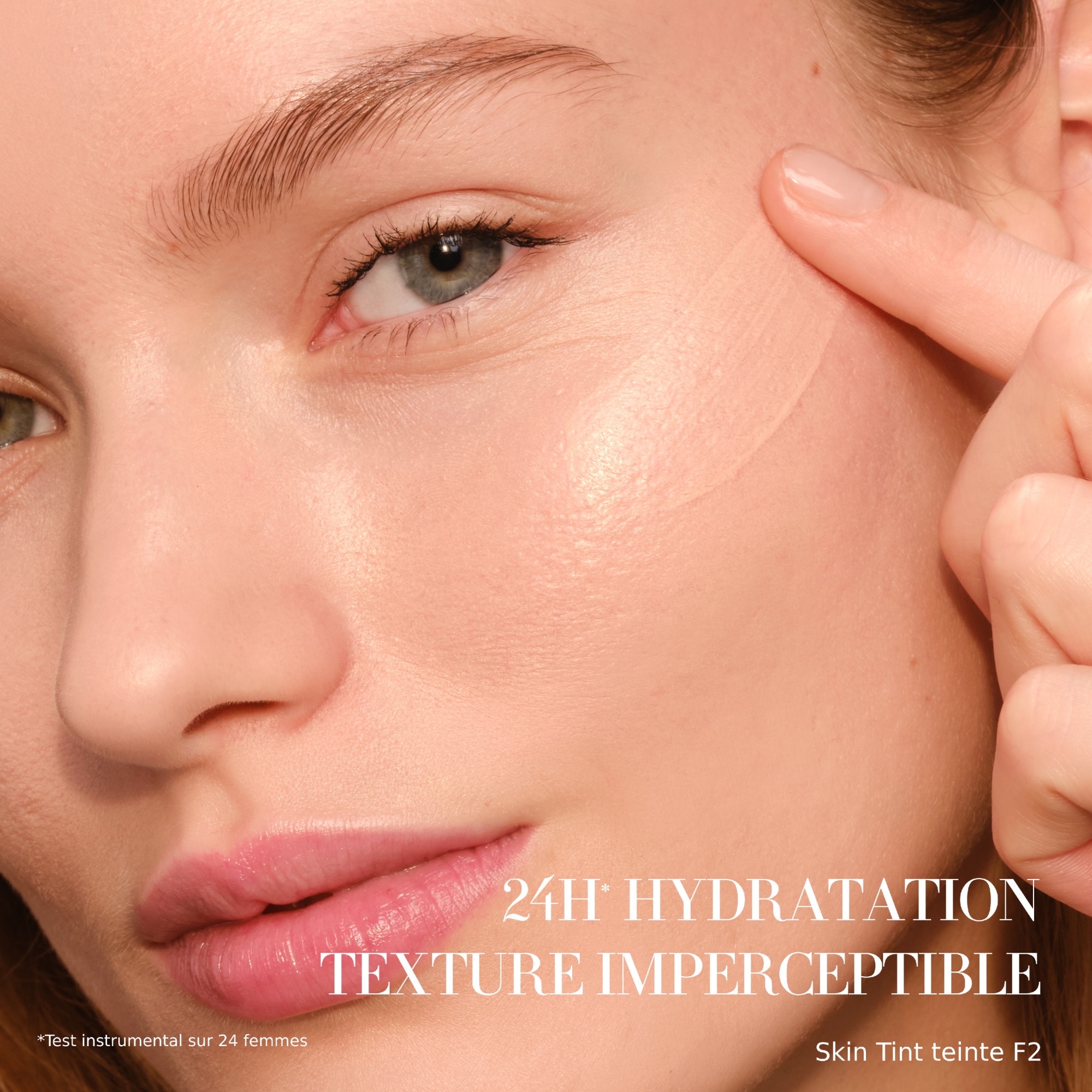  Armani SKIN TINT Sérum teinté  1 of 4 