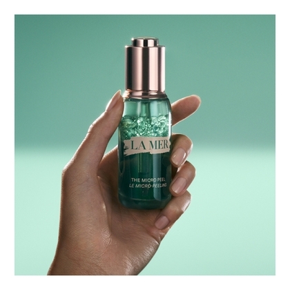 30ML La Mer LES SPÉCIALISTES Peeling de nuit affinant & réparateur  1 of 4 