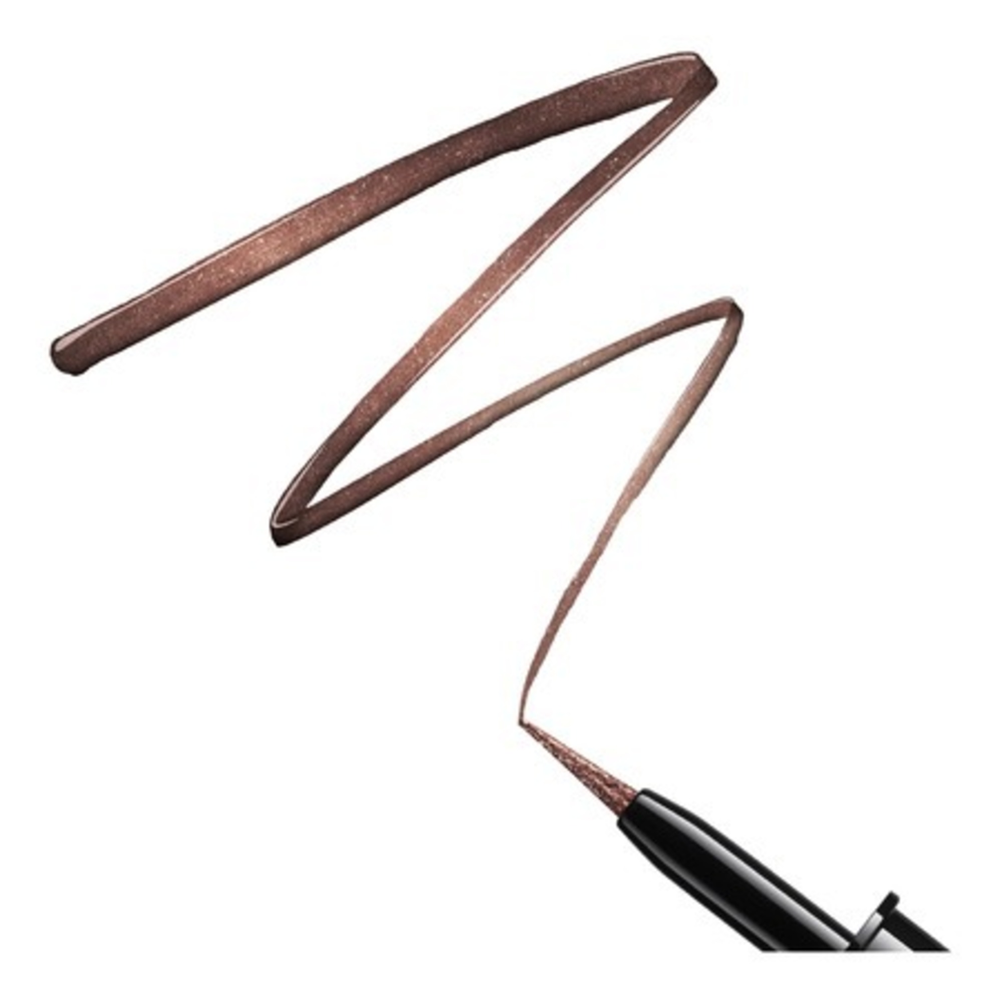 Eyeliner fluide, tracé dense et pinceau mousse