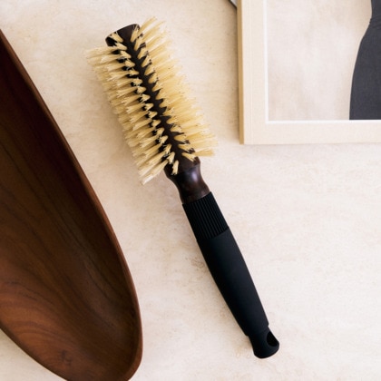 Brosse pré-incurvée brushing 12 rangs