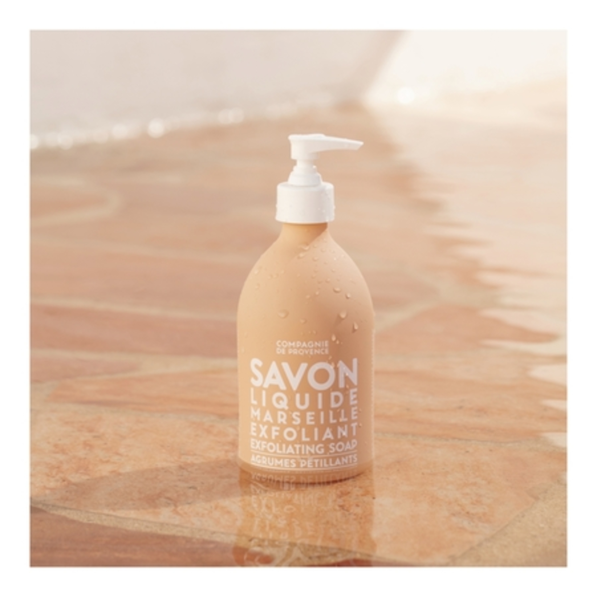Savon liquide de Marseille exfoliant
