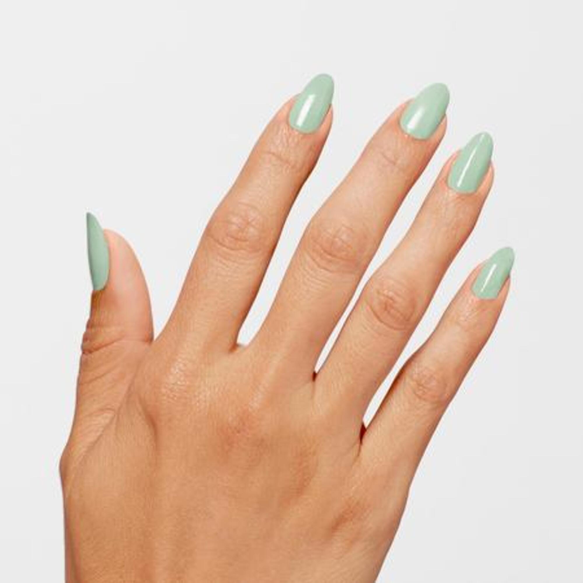 Vernis à ongles longue durée effet gel