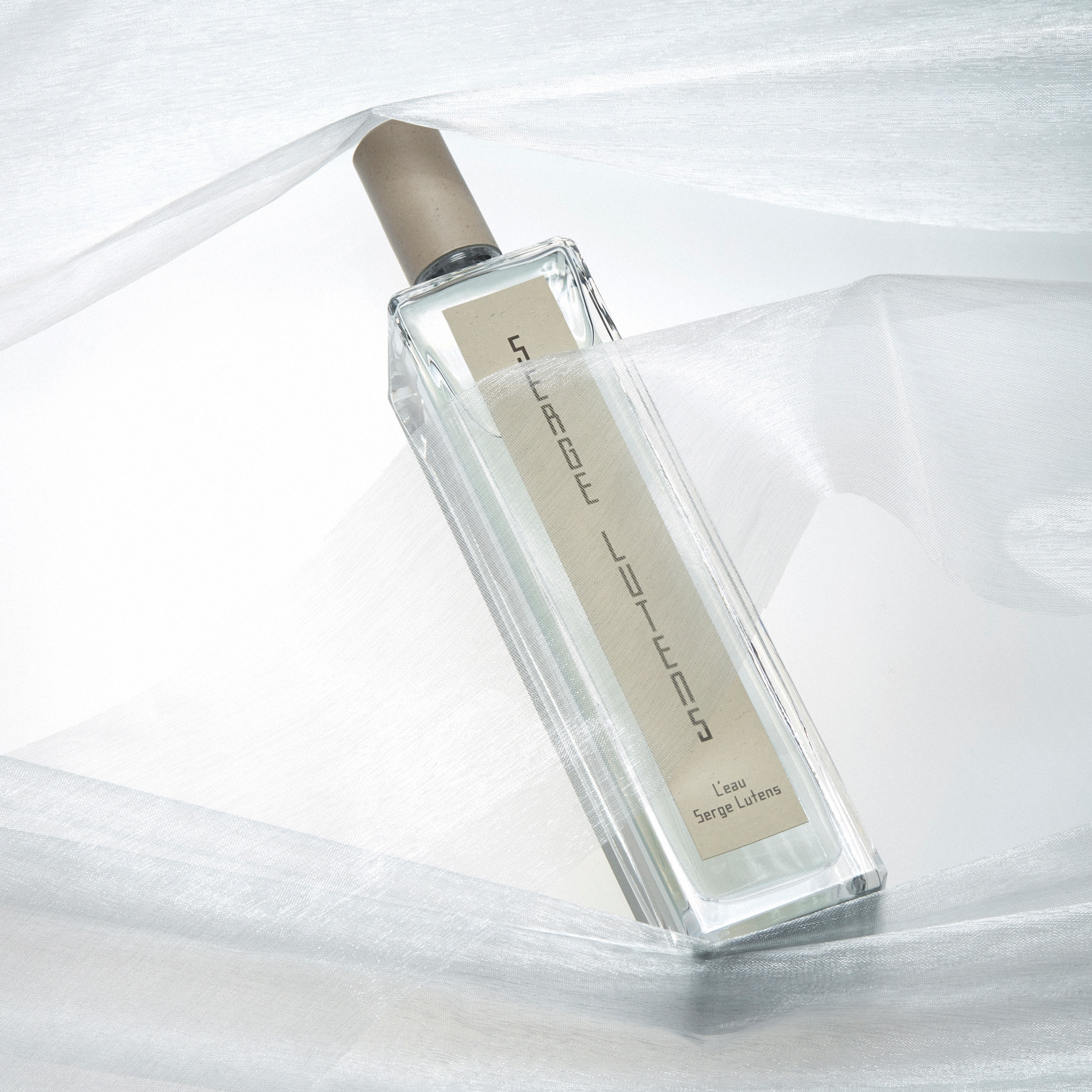 L'eau serges lutens - eau de parfum