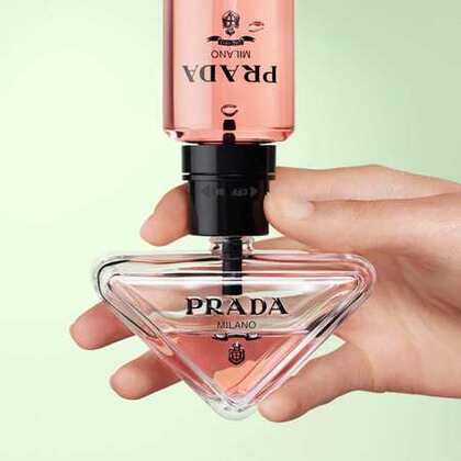 100ML Prada PARADOXE Recharge eau de parfum florale ambrée  1 of 4 