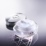 50ml DIOR DIOR CAPTURE Crème jour correction anti-âge haute performance rides et fermeté - recharge 3 of 4 Crème jour correction anti-âge haute performance rides et fermeté - recharge