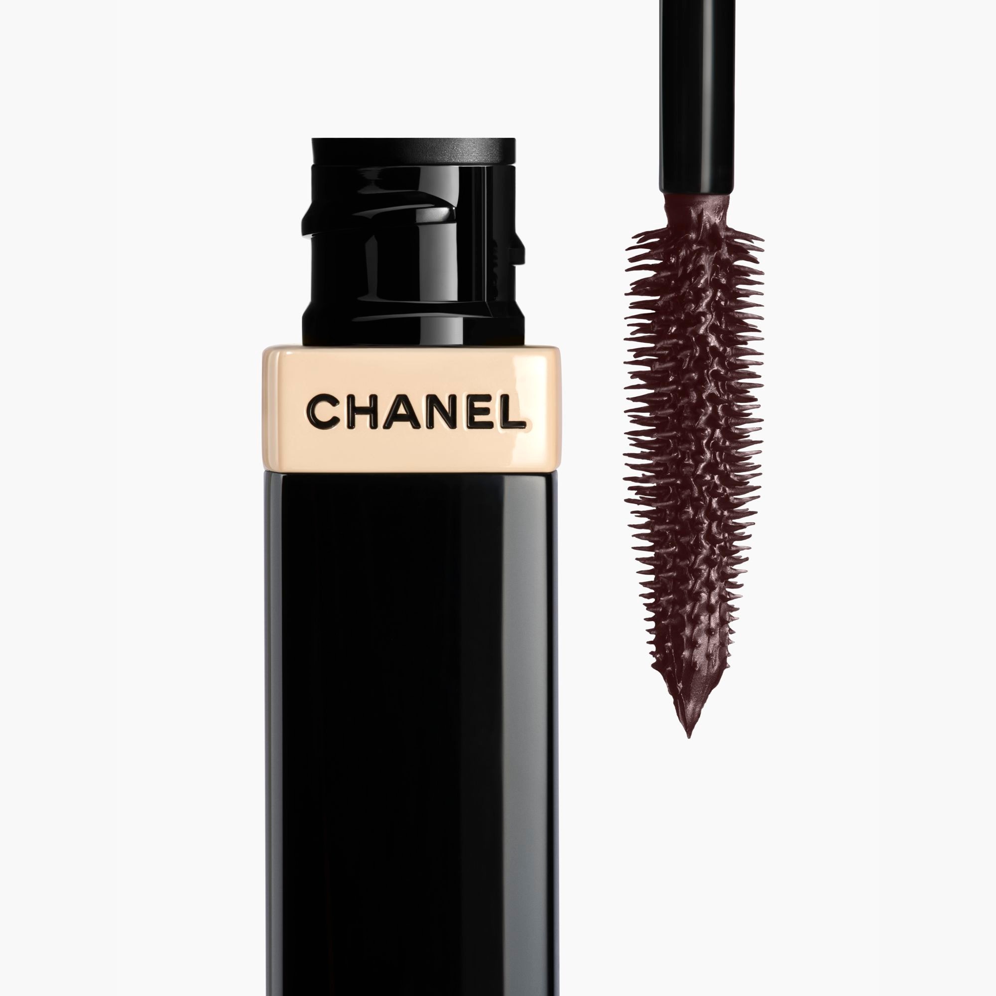  CHANEL LES BEIGES Mascara  1 of 4 