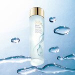 200ml Estée Lauder MICRO ESSENCE Lotion pré-soin aux bio-ferments 2 of 3 Lotion pré-soin aux bio-ferments