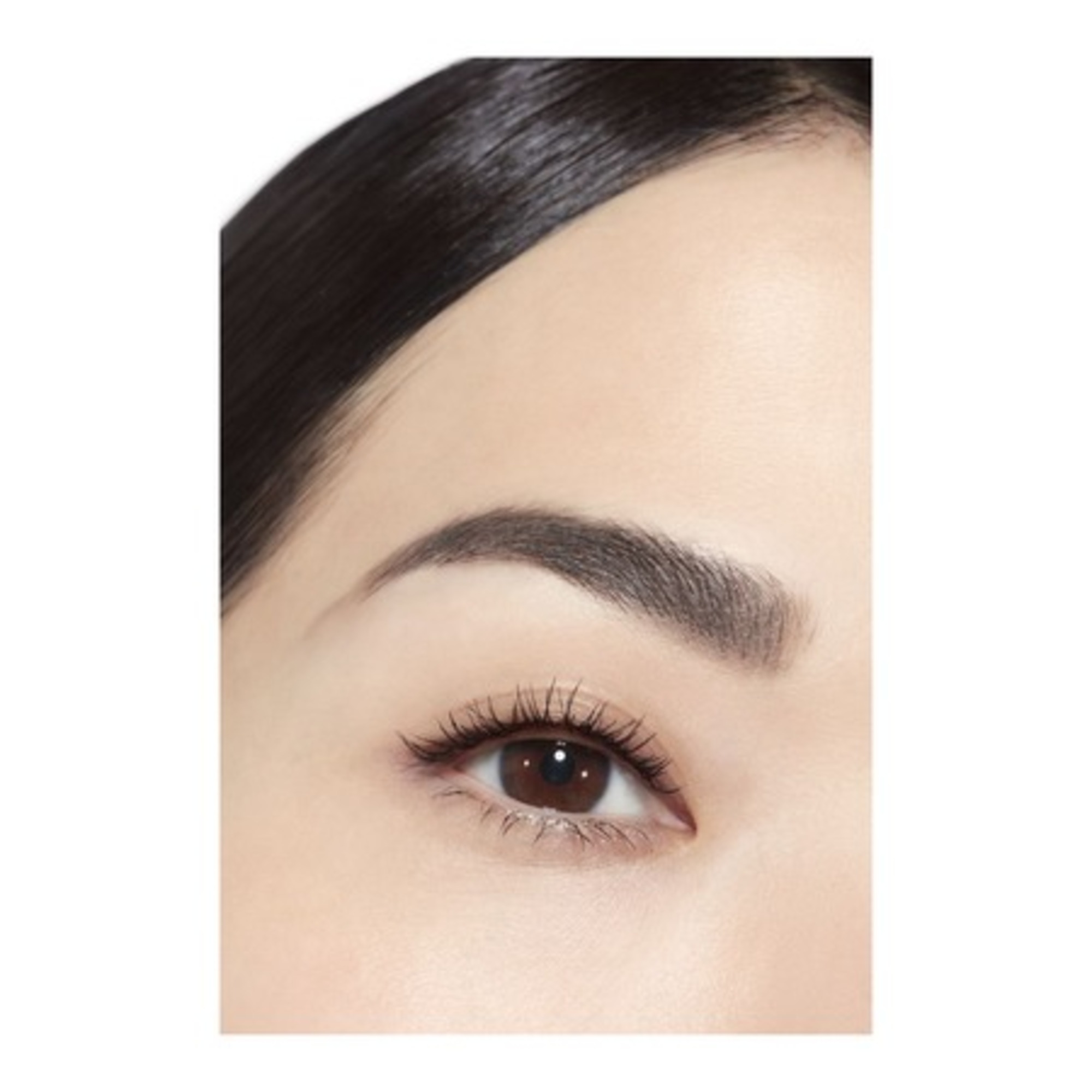 MASCARA MULTI-DIMENSIONNEL SOPHISTIQUÉ