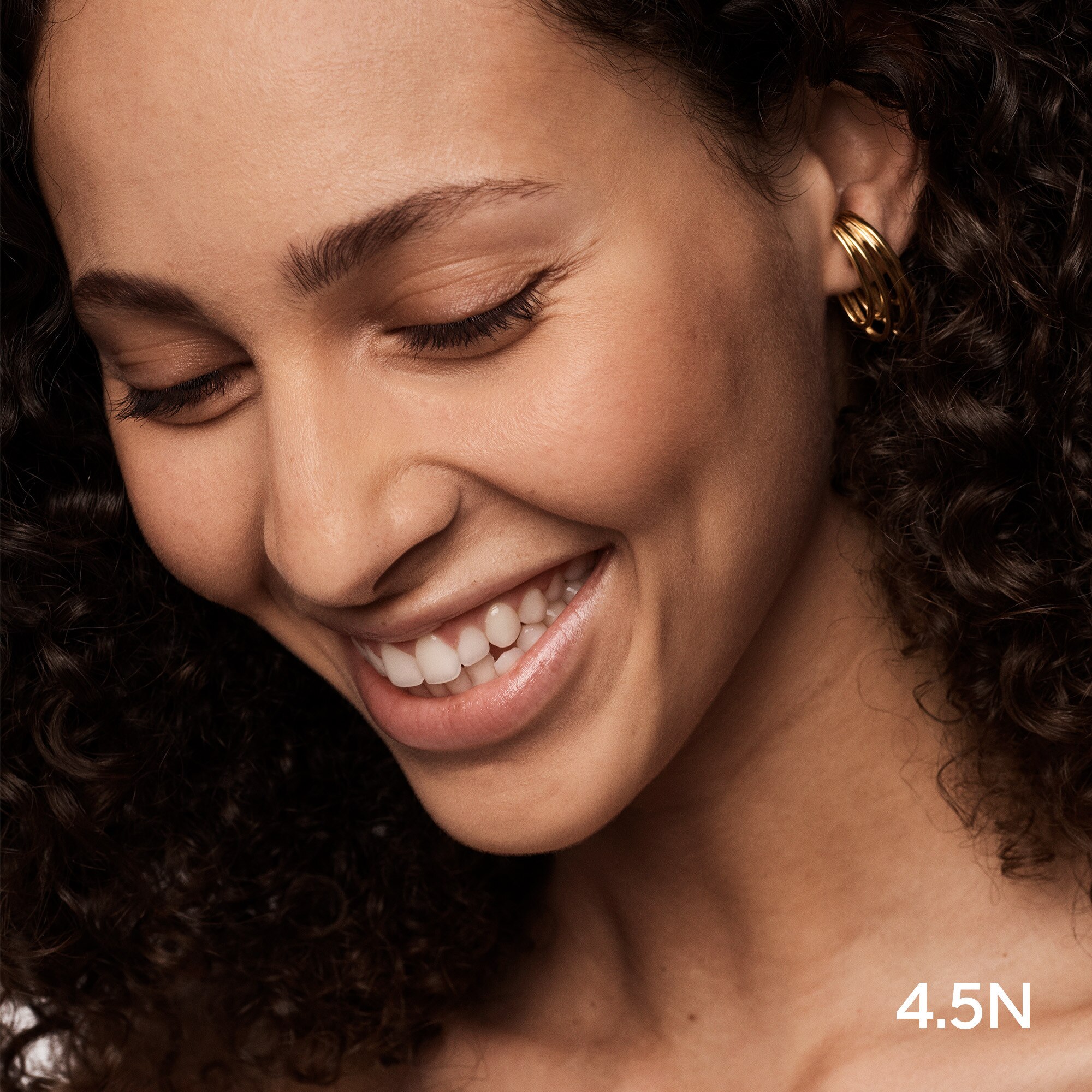 Le teint glow - fond de teint éclat naturel longue tenue