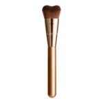  Clarins DOUBLE SERUM FOUNDATION Pinceau fond de teint inspiré du gua sha  1 of 4 Pinceau fond de teint inspiré du gua sha