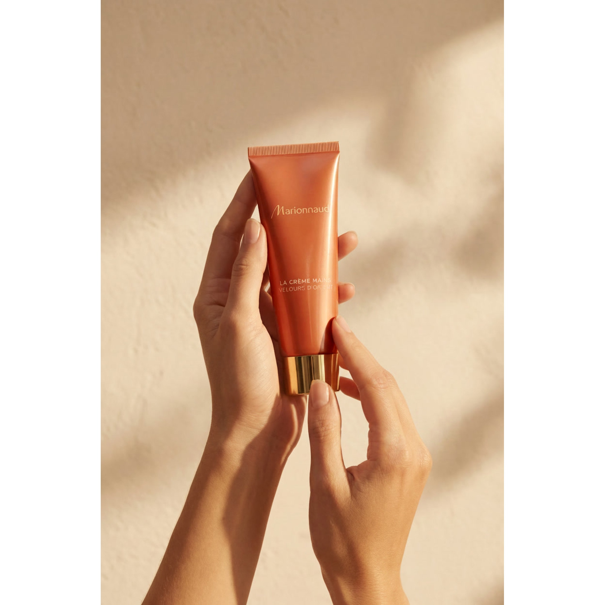 50ML MARIONNAUD VELOURS D'ORIENT La crème mains  3 of 4 La crème mains