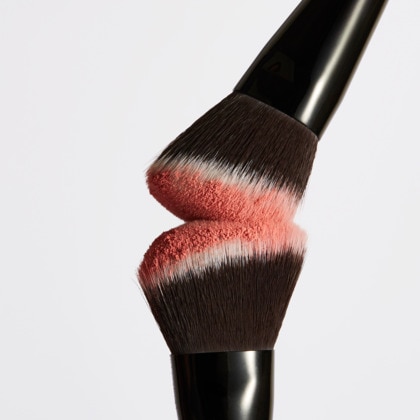 Le pinceau blush & bronzer