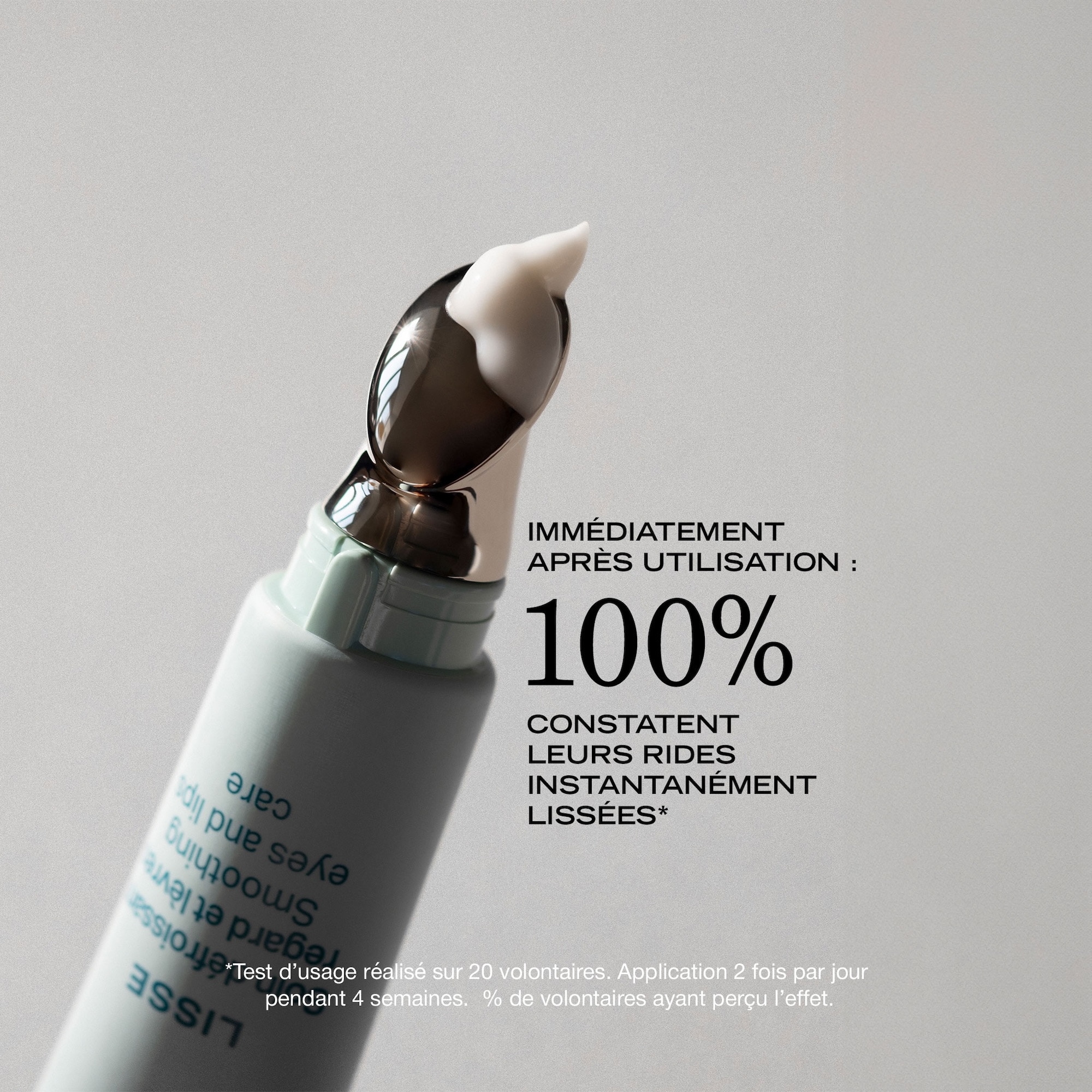 Soin défroissant regard et lèvres