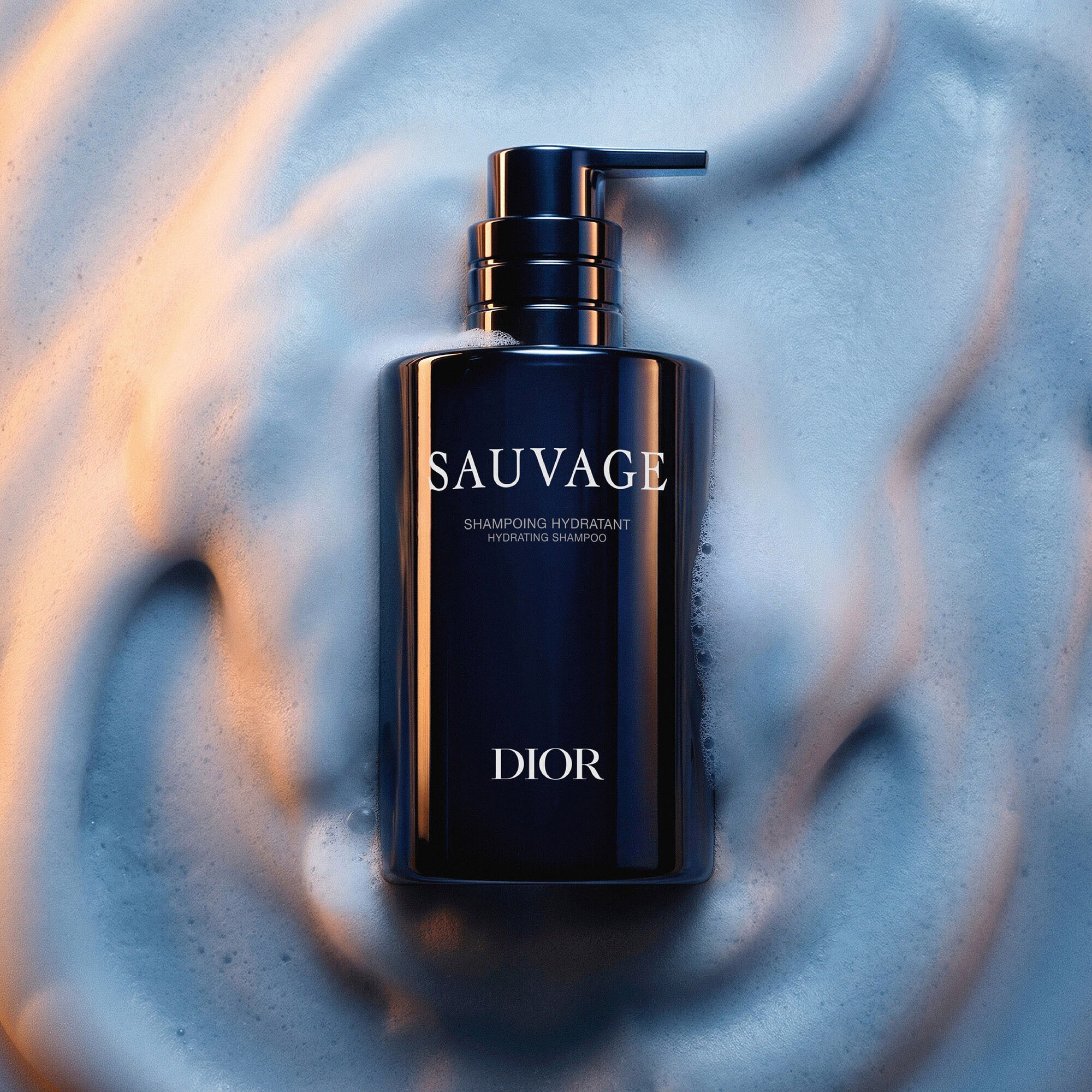250ML DIOR SAUVAGE Shampoing hydratant et adoucissant 1 of 4