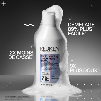 500ML REDKEN ACIDIC BONDING CONCENTRATE Shampoing réparateur pour cheveux sensibilisés  1 of 4 