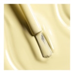 CHANEL LE VERNIS Couleur et brillance longue tenue 3 of 4 Couleur et brillance longue tenue