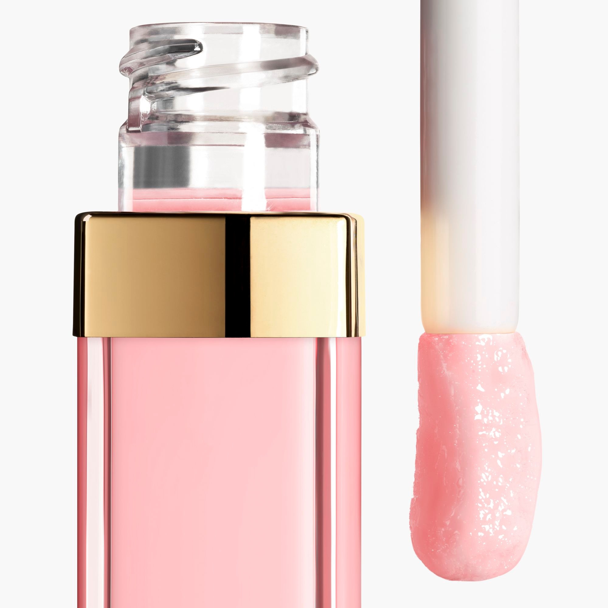  CHANEL ROUGE COCO Hydra gloss haute brillance hydratant et lissant  2 of 4 Hydra gloss haute brillance hydratant et lissant