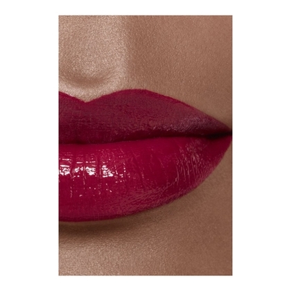 Le rouge liquide brillant longue tenue