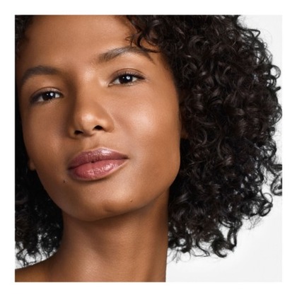 Fond de teint éclat correction teint SPF 15