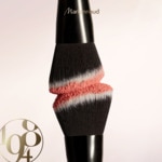 Marionnaud 1984 ACCESSOIRES Le pinceau blush & bronzer - n°08 4 of 4 Le pinceau blush & bronzer - n°08