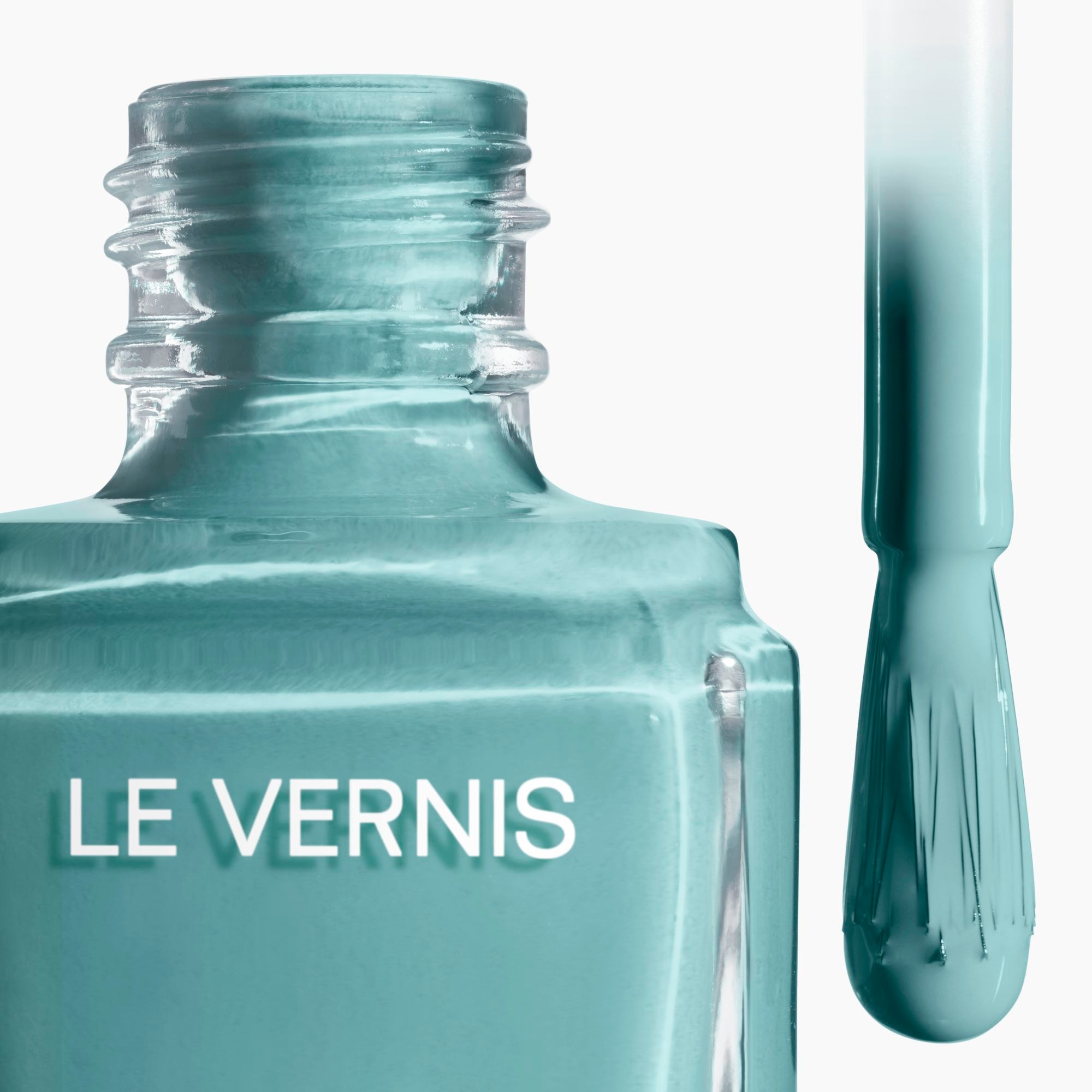 CHANEL LE VERNIS Vernis à ongles 1 of 4