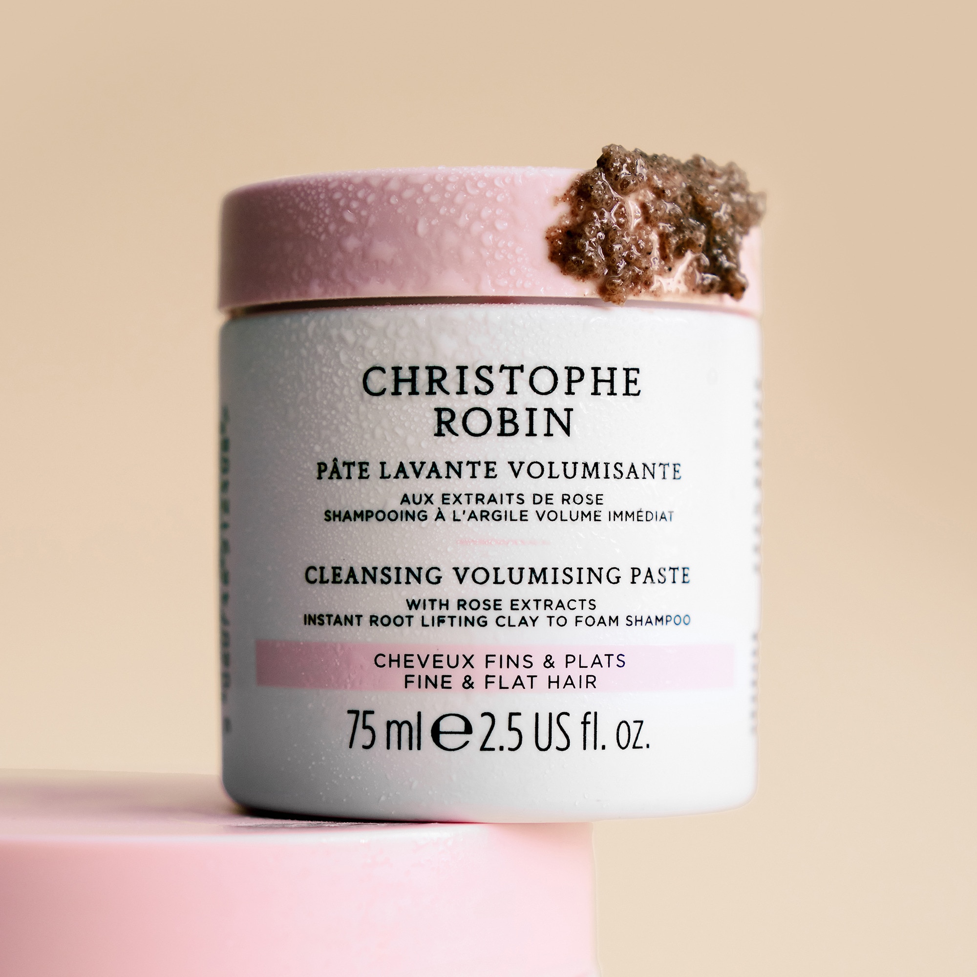 Pâte lavante volumisante aux extraits de rose