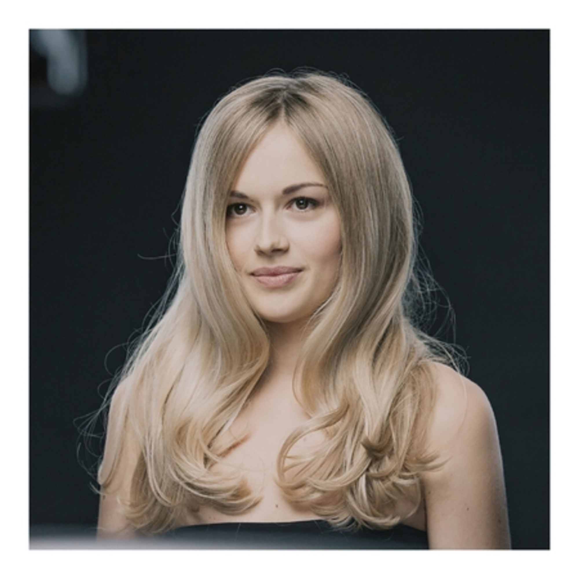 Soin Lavant Revitalisant Volumateur à l'huile de Camélia