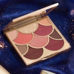 undefined LES MERVEILLES DE NOËL Palette 10 ombres 4 of 4 Palette 10 ombres