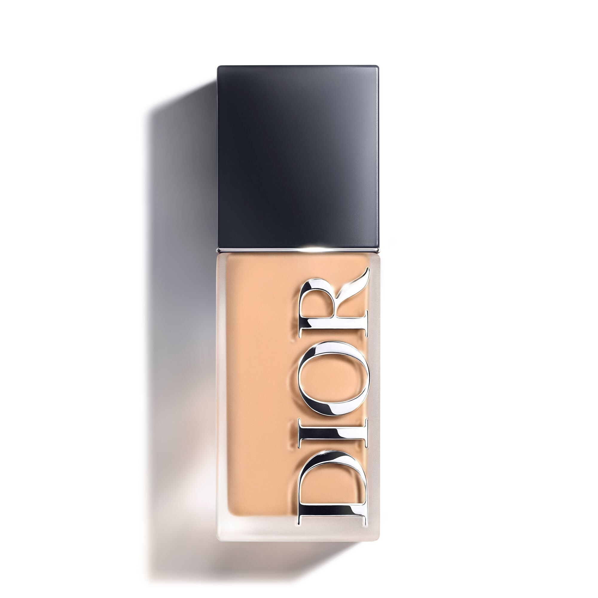 DIOR FOREVER SKIN WEAR Fond de teint mat naturel - haute tenue 24 h 1 of 4