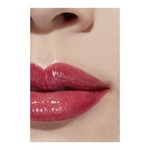  CHANEL ROUGE COCO FLASH Le rouge Coco Flash  2 of 3 Le rouge Coco Flash