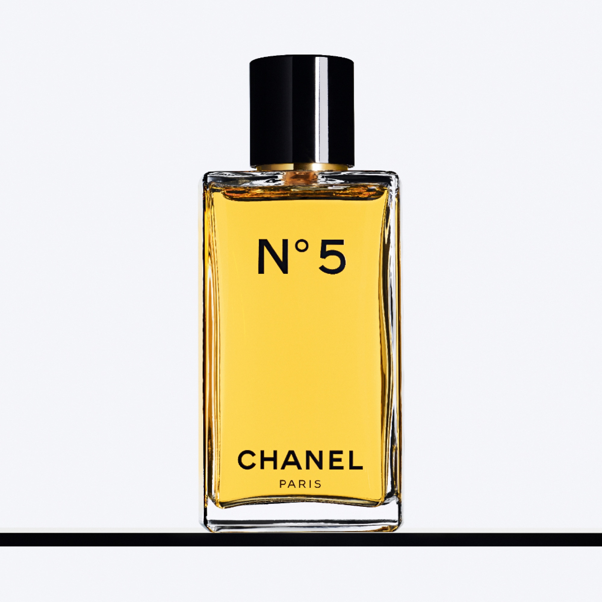 150ml CHANEL N°5 Eau de toilette  1 of 4 