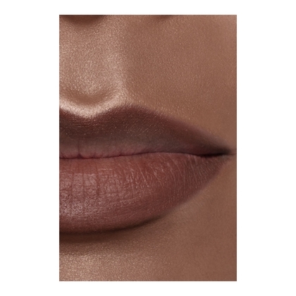 Crayon contour des lèvres longue tenue