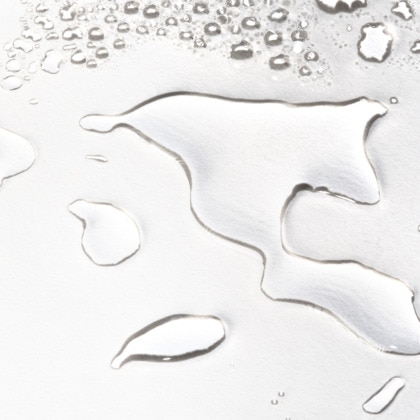 Eau micellaire démaquillante