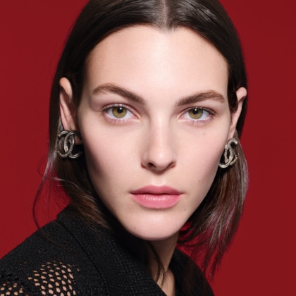 N°1 de chanel sérum-en-brume au camélia rouge