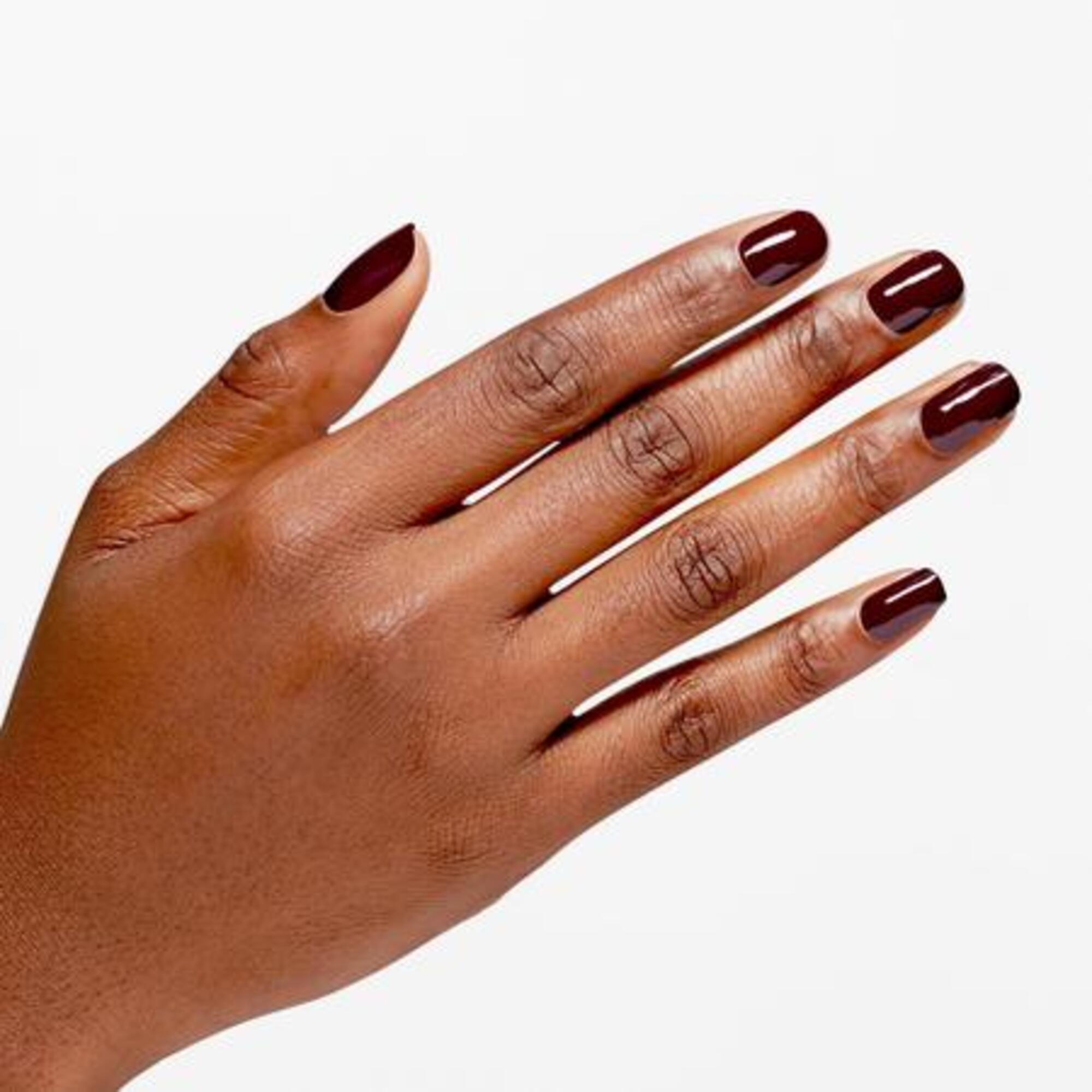 Vernis à ongles longue durée effet gel