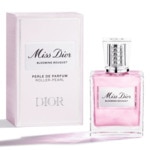 20ML DIOR MISS DIOR BLOOMING BOUQUET Eau de toilette roller-pearl - florale et fraîche  2 of 4 Eau de toilette roller-pearl - florale et fraîche