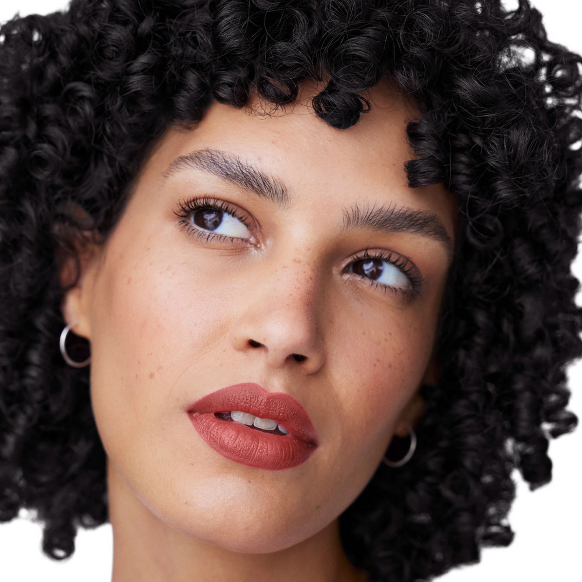 Rouge à lèvres longue tenue - fini brillant, satiné et mat