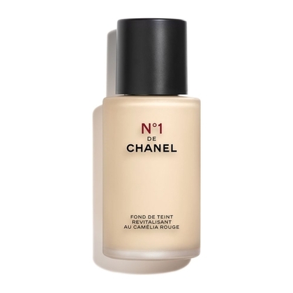  CHANEL N°1 DE CHANEL Fond de teint revitalisant  1 of 4 