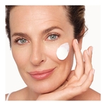 50ML Ioma RENEW Masque sublime revitalisant  3 of 4 Masque sublime revitalisant