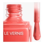 CHANEL LE VERNIS Couleur et brillance longue tenue 2 of 4 Couleur et brillance longue tenue