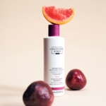 250ML CHRISTOPHE ROBIN BOUCLIER COULEUR Shampooing bouclier couleur aux baies de camu-camu  3 of 4 Shampooing bouclier couleur aux baies de camu-camu