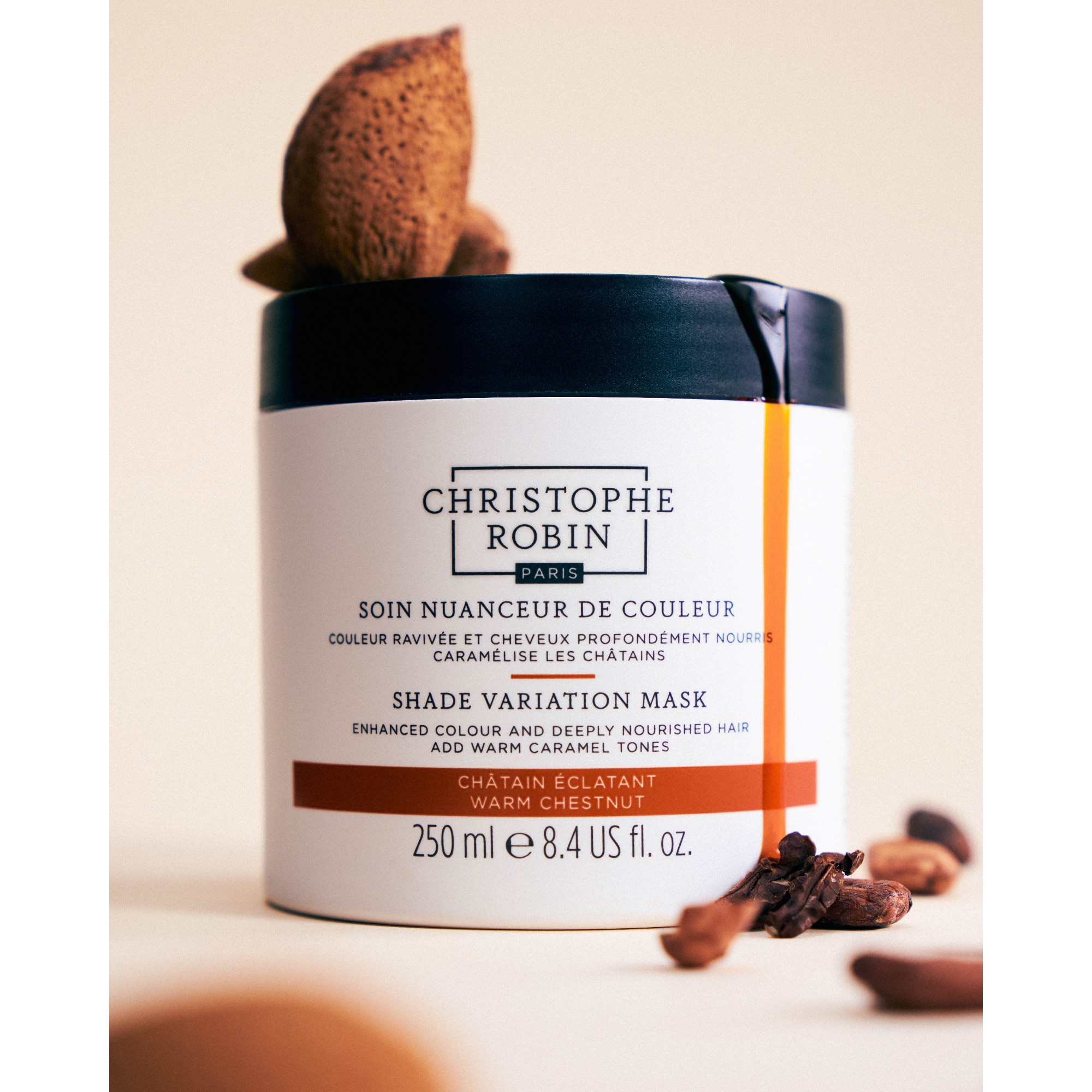 250mL CHRISTOPHE ROBIN SOIN NUANCEUR DE COULEUR Masque raviveur de couleur - châtain eclatant  3 of 3 Masque raviveur de couleur - châtain eclatant