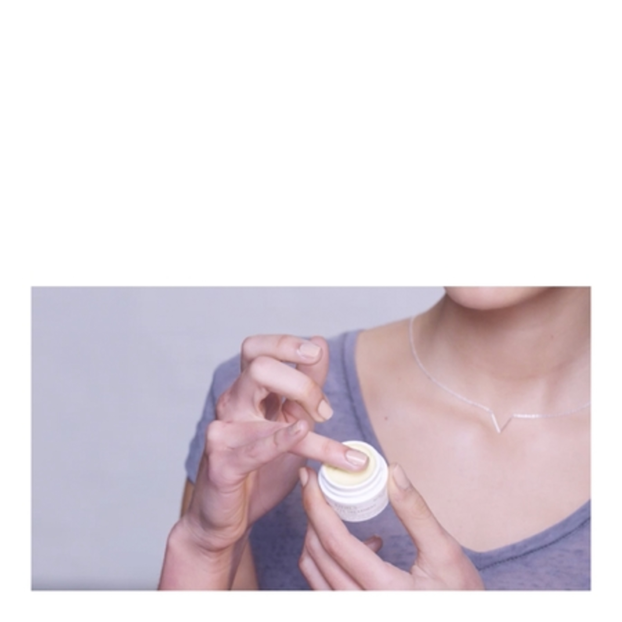 Crème contour des yeux à l’avocat