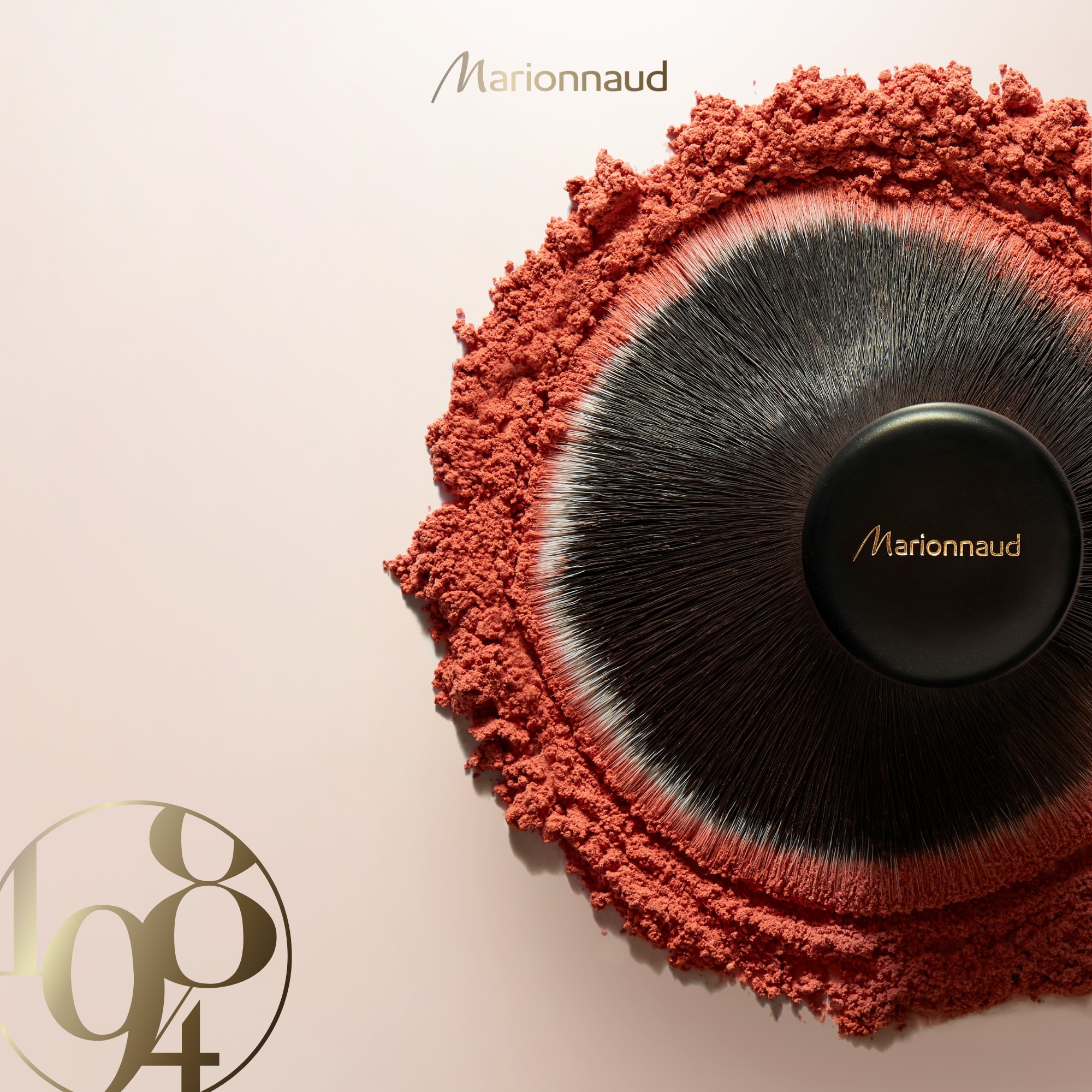 Marionnaud 1984 ACCESSOIRES Le pinceau kabuki - n°06 1 of 4
