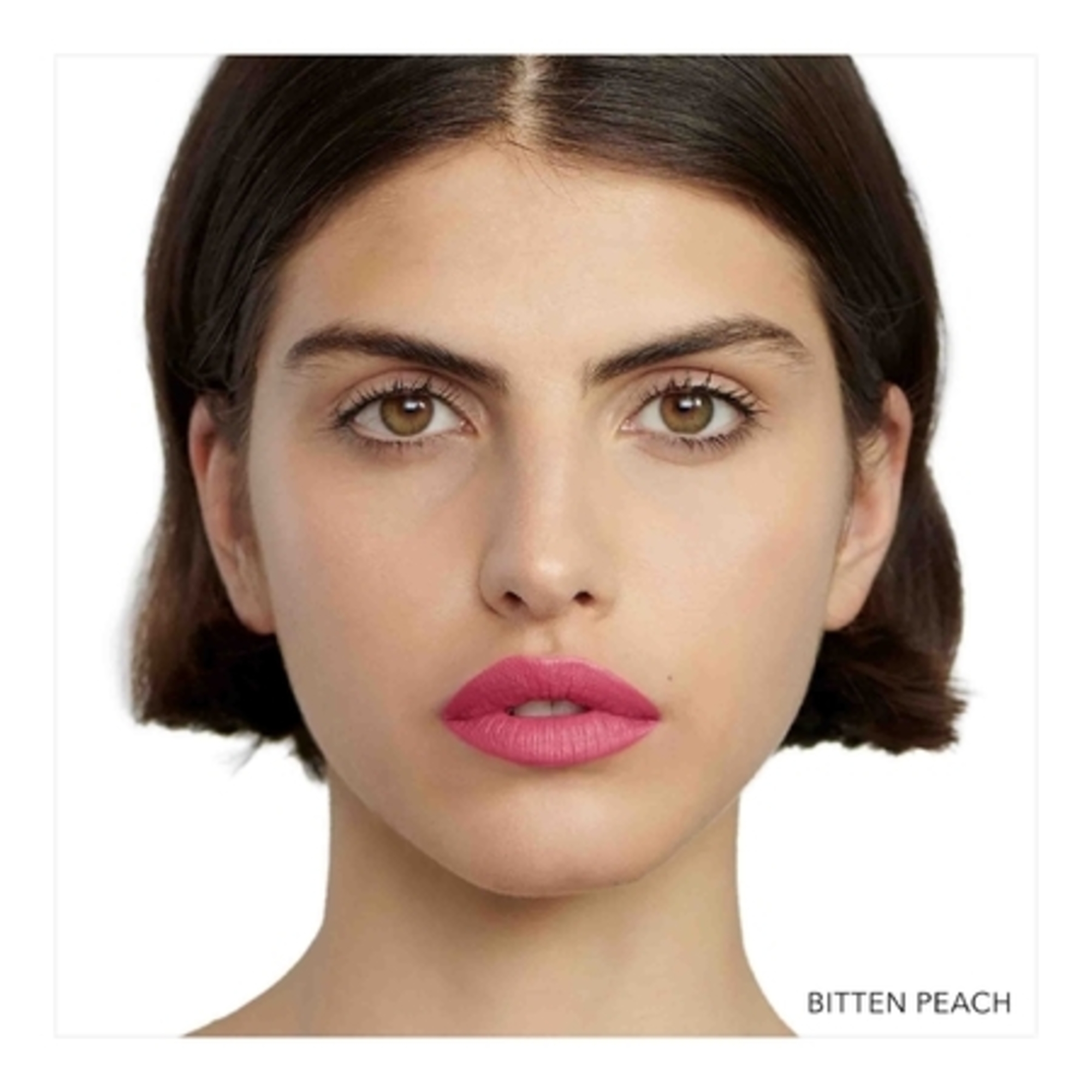 Rouge à lèvres mat audacieux et vif